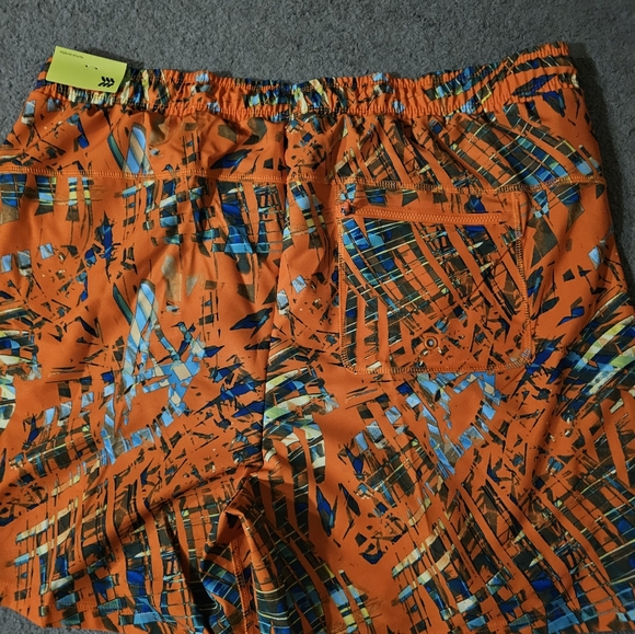 Men's swim trunks, size XL - Picture 2 of 5